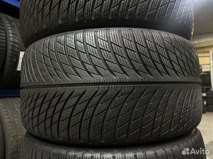 Michelin Pilot Alpin 5 245/40 R19 и 275/35 R19