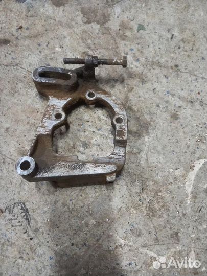 Кронштейн гура Fiat Albea 2003-2013