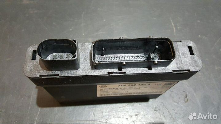 Блок управления центральным замком Porsche Cayenne