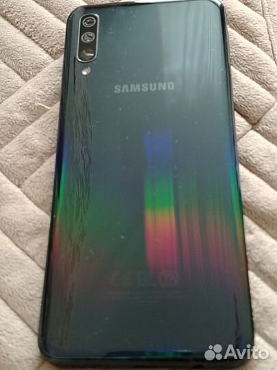 Samsung Galaxy A50, 6/128 ГБ