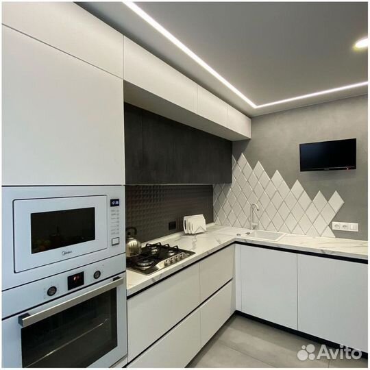 Кухня на заказ угловая и прямая