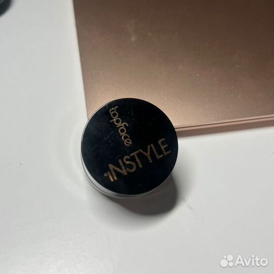 Помадка для бровей Topface