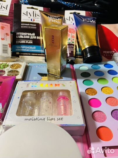 Косметика пакетом