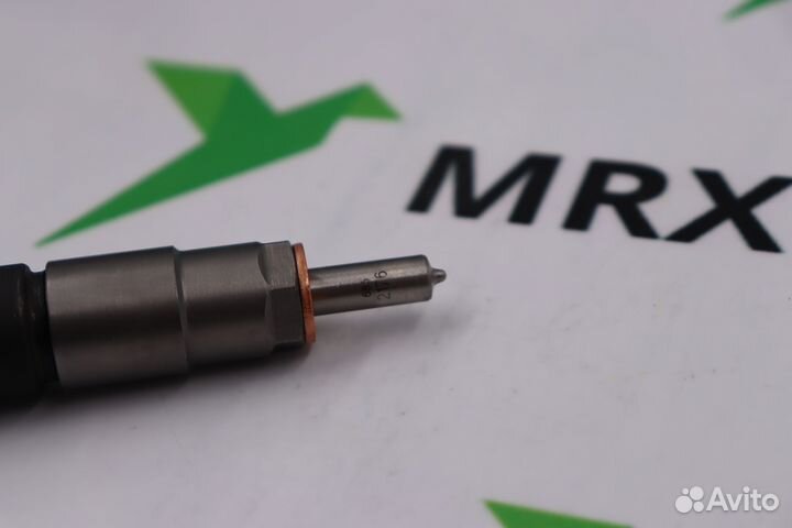 Форсунка топливная 0445110616