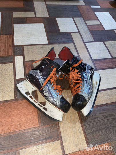 Хоккейные коньки bauer vapor 1x