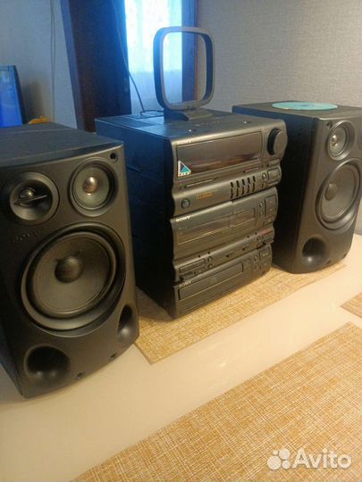 Музыкальный центр sony