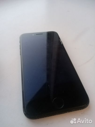 iPhone 7, 128 ГБ