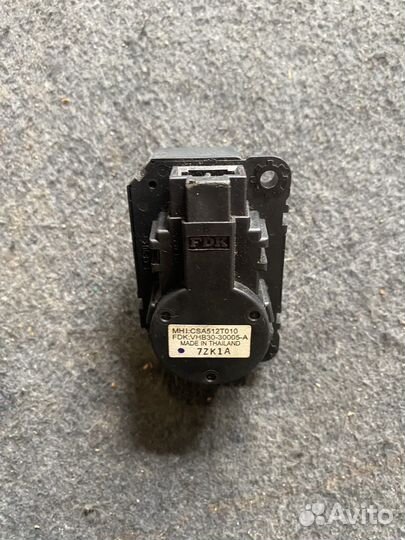 Моторчик заслонки отопителя,печки lancer 10