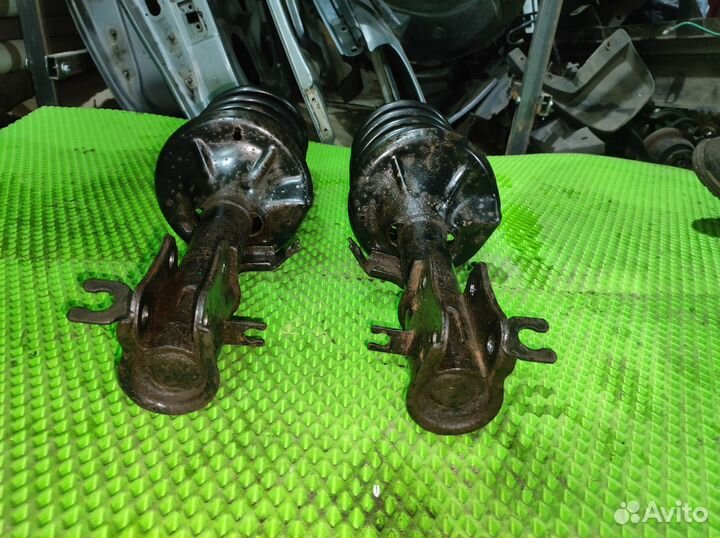 Амортизатор подвески передний Chevrolet Aveo