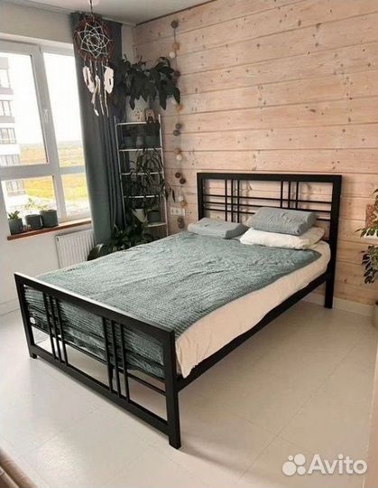 Железная кровать лофт с прочным каркасом