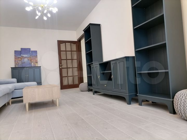 2-к. квартира, 60 м², 3/5 эт.