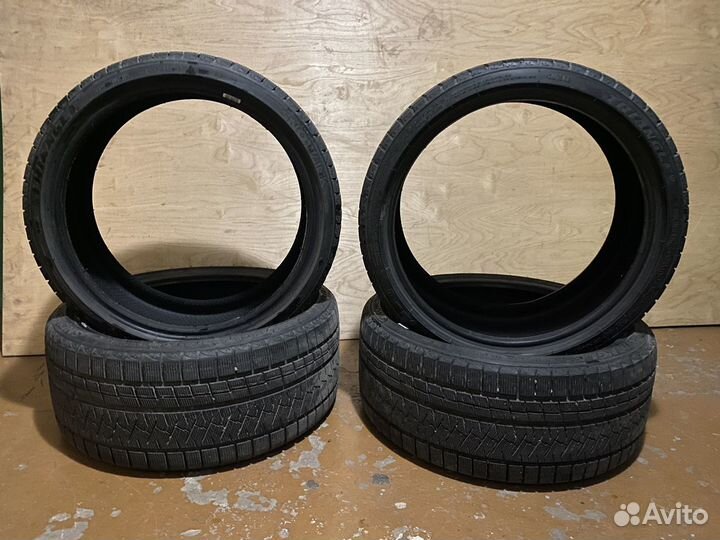 Triangle Snowlink TWT02 245/35 R19