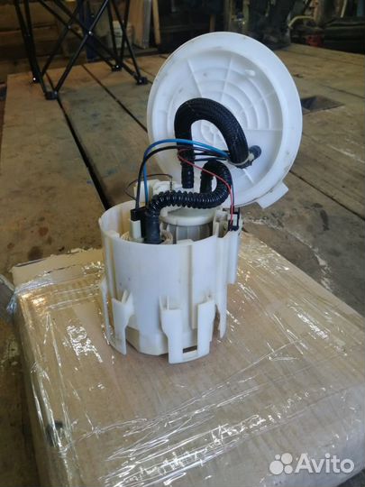 Топливный модуль в сборе.опель зафира в