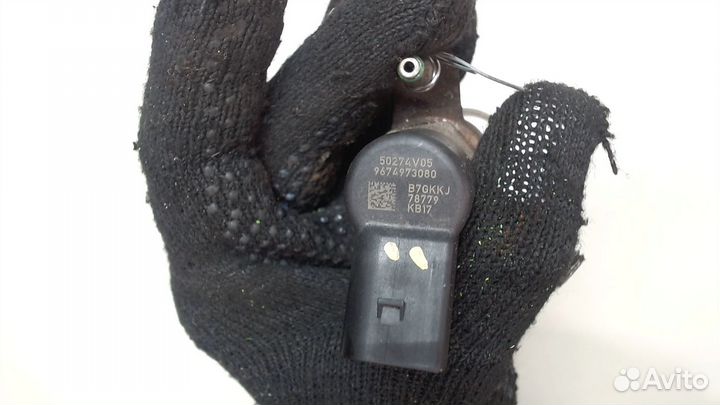 Форсунка топливная Volvo V50, 2011