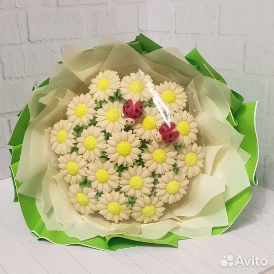 Шоколадные букеты, цветы, розы