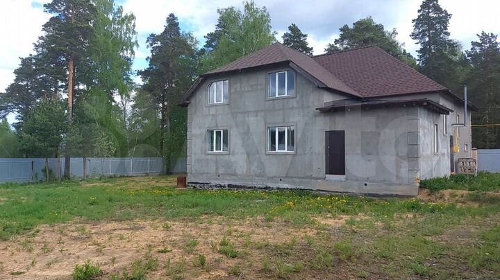 Коттедж 250 м² на участке 12,7 сот.