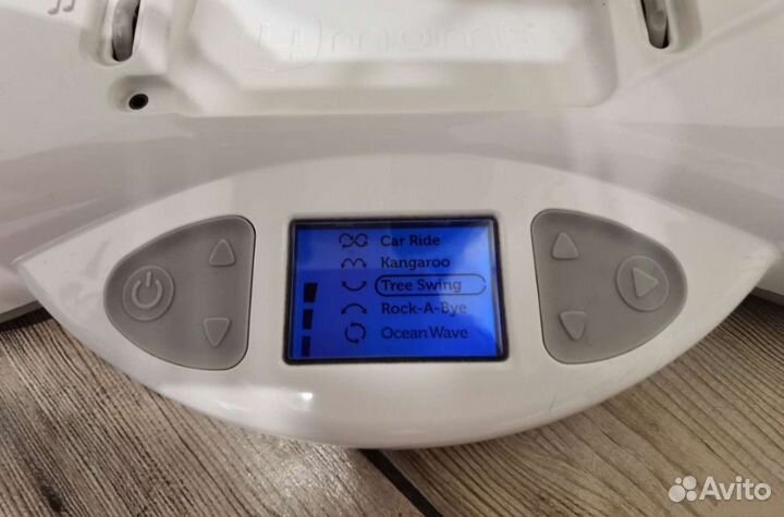 Детские электронные качели 4moms