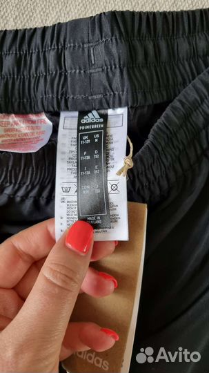 Шорты adidas новые для девочки