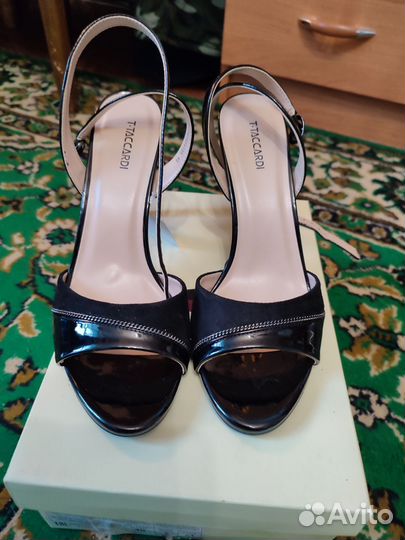 Босоножки женские 40 размер новые