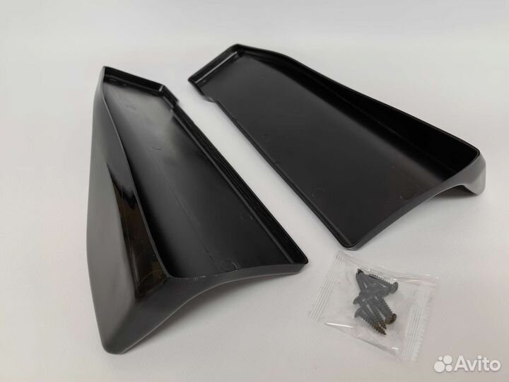 Сплиттер заднего бампера универсальный