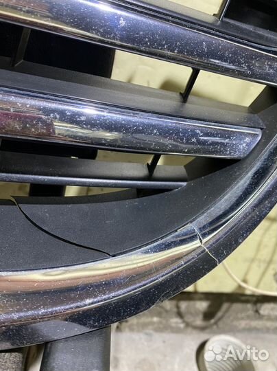 Решетка радиатора volkswagen tiguan 1