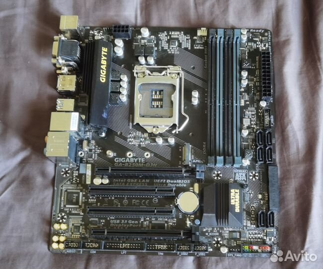 Материнская плата LGA1151 DDR4 Gigabyte GA-B250M-D