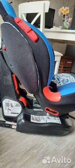 Детское автокресло 9-25 кг