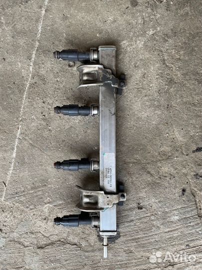 Топливная рампа mazda 3 bk