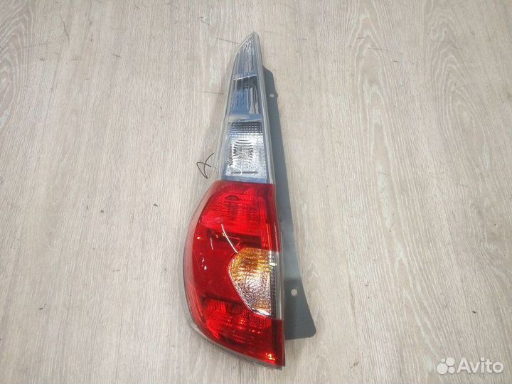 Фонарь задний левый Datsun Mi-Do(оригинал)