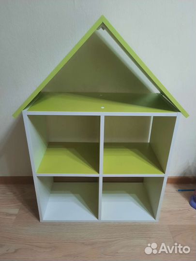 Детский стеллаж для игрушек домик