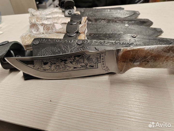 Нож охотничий Кизляр в кожаном чехле Сокол