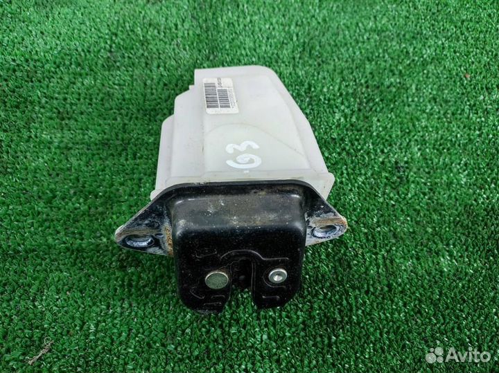 Замок крышки багажника Honda CR-V 3 (RE) 2009