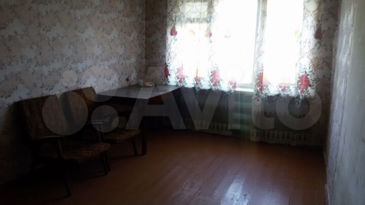 2-к. квартира, 43 м², 1/2 эт.