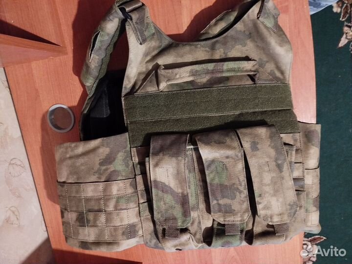 Жилет без бронепластин