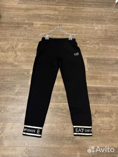 Спортивный костюм emporio armani женский