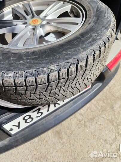 Диски с резиной Bridgestone Blizzak DMV1 215/70/16