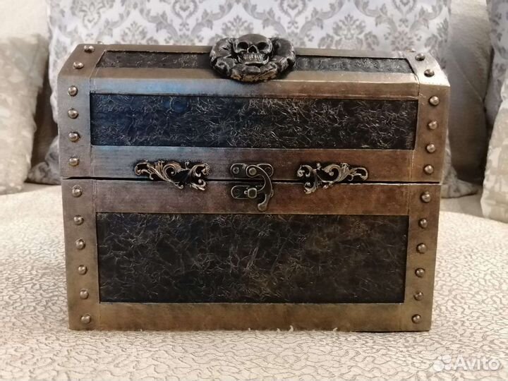 Шкатулка подарочная