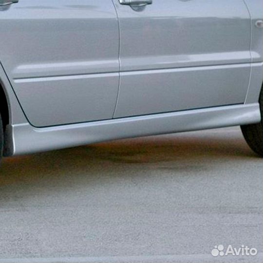 Накладки на пороги Mitsubishi Lancer 9 2.0L