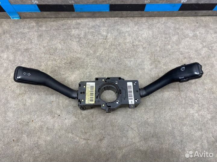 Блок подрулевых переключателей Skoda Octavia A4