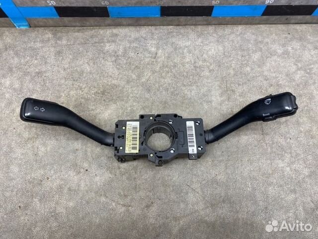 Блок подрулевых переключателей Skoda Octavia A4