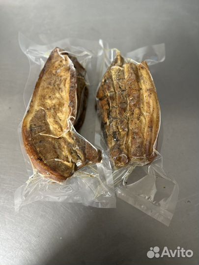 Мясо копченое грудинка карбонад