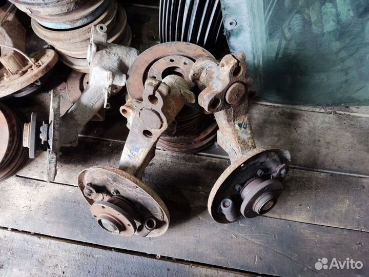 Продам рычаг задней подвески саманд