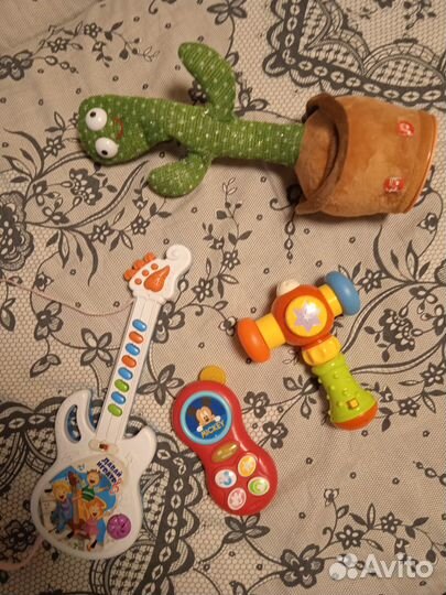 Мобиль на кроватку, муз игрушки