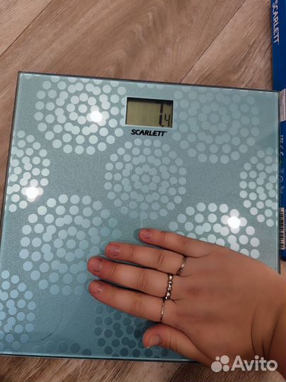 Весы напольные электронные