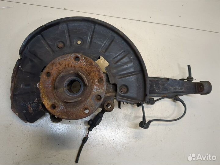 Ступица (кулак, цапфа) Volkswagen Touareg, 2011