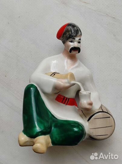 Статуэтка Казак с вином Полонное зхк 60-е г