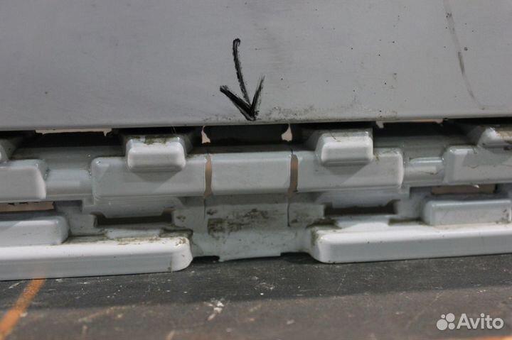 Бампер задний - Volkswagen Touareg 2