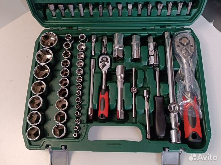 Набор инструментов на 94 предмета