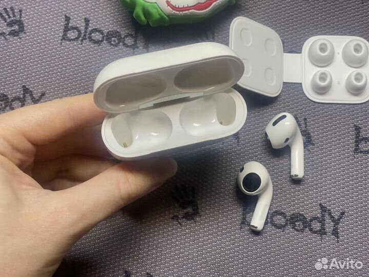 AirPods pro оригинал