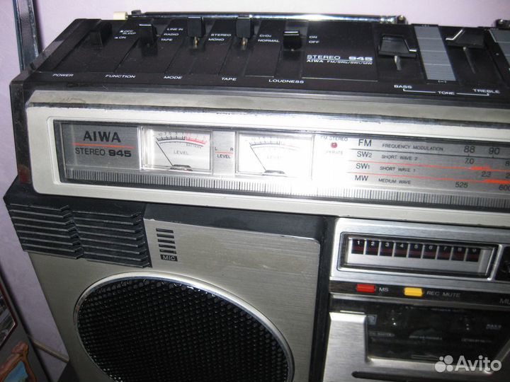 Aiwa stereo 945